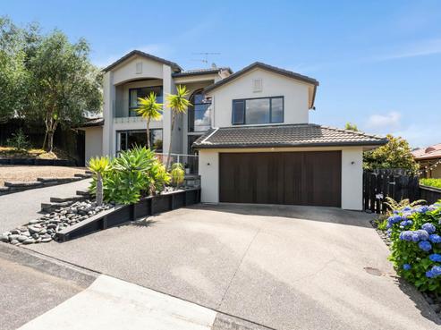73 Roberta Crescent, Orewa