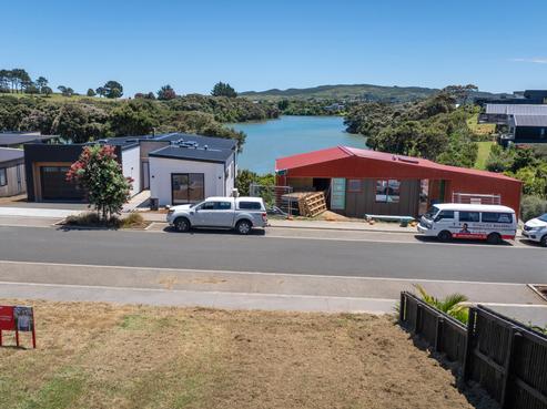 25 Omahina Street, Raglan