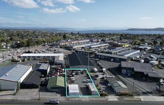 Flat, Fenced Yard - For Lease