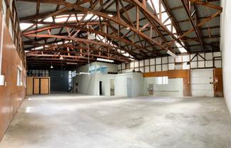 Functional 300m2 Heavy Industrial Warehouse 