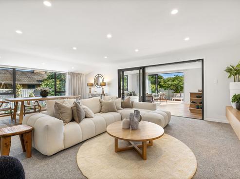 429 Avonhead Road, Avonhead