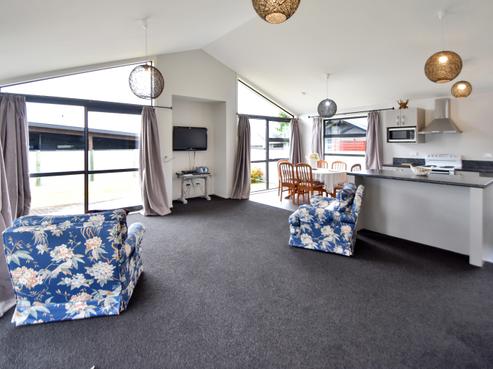 22 Rhoboro Road, Twizel