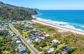 128 Ocean Beach Road, Tairua