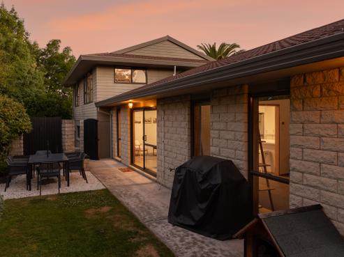 58 Karnak Crescent, Russley