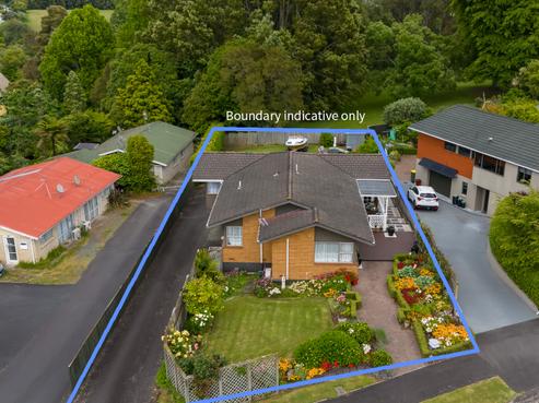 29 Resthill Crescent, Glenview