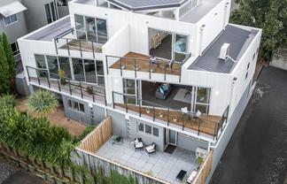 19A Rostrevor Street, Hamilton Central