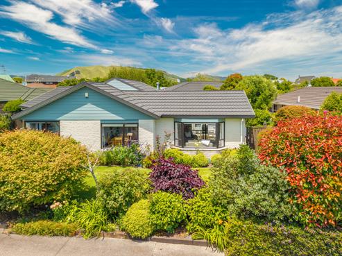 4 Runanga Grove, Waikanae