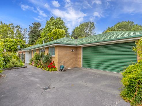 2/18 Woodbury Street, Avonhead