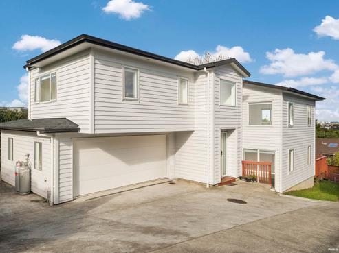 11A Kaihu Street, Northcote