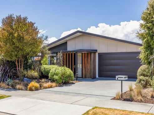 11 Blunden Road, Lincoln