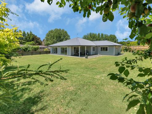 20B Ngunguru Road, Glenbervie