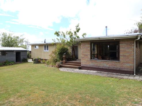 48 Clinton Highway, Balclutha