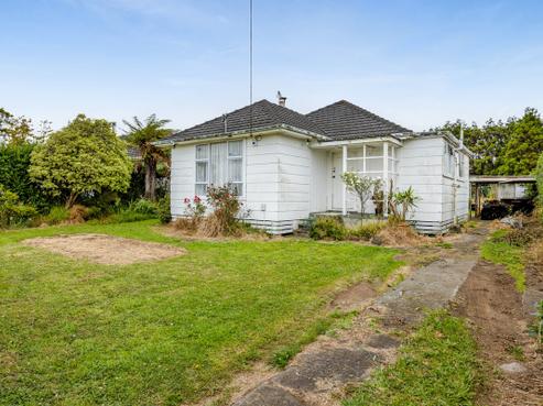 12 Railway Street, Eltham
