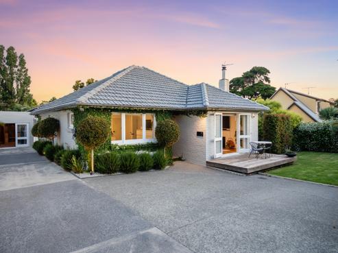 11 Panorama Road, Mount Wellington