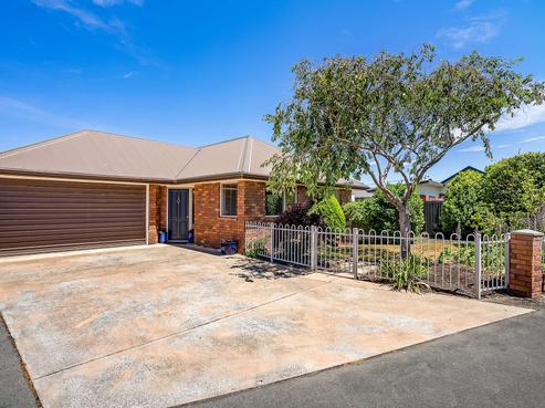 1 Georgia Lane, Casebrook