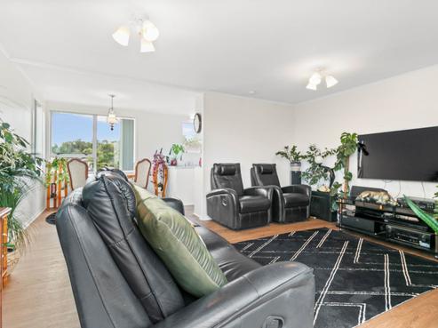 10 Malaspina Place, Papatoetoe