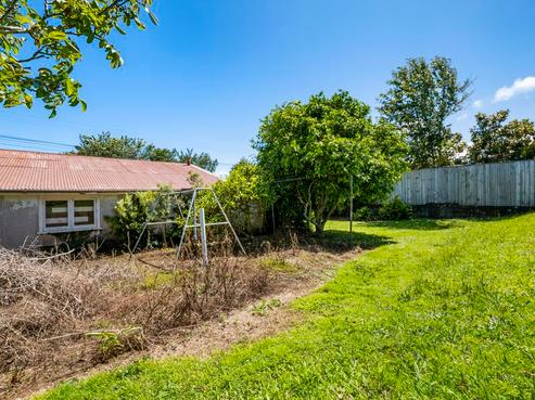 1/24A Cowling Road, Hurdon