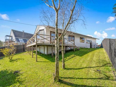 1/80 Browns Bay Road, Rothesay Bay