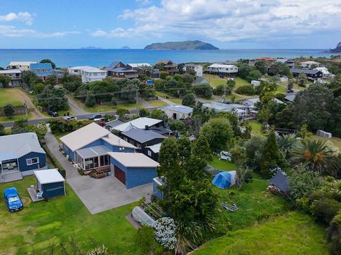109 Ocean Beach Road, Tairua