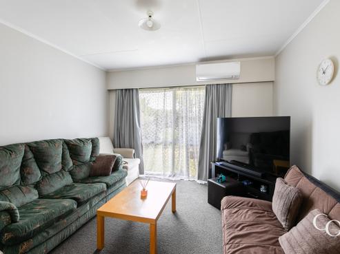 3/9 Lyttelton Crescent, Tamatea