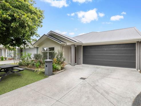 11 Poaka Avenue, Takanini