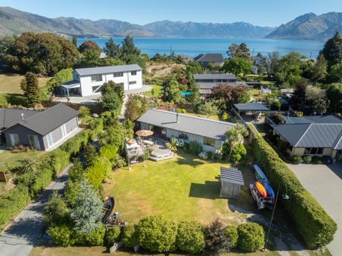 21 Moraine Place, Lake Hawea