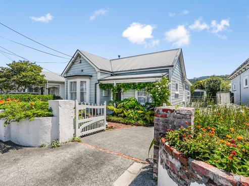 55 Nelson Street, Petone