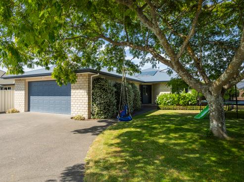 20 Pohutukawa Grove, Lytton West