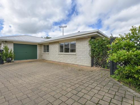 145A Dixon Street, Masterton