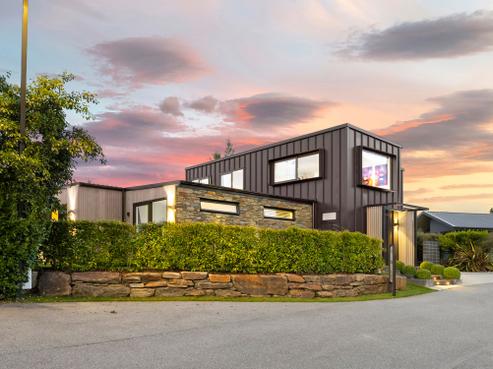 4 Takahe Lane, Wanaka