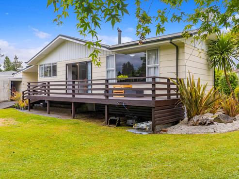 33 Hall Crescent, Taumarunui
