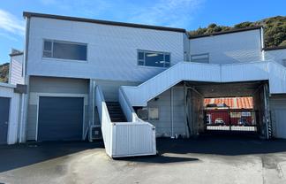 Kitchen / Food Prep / Warehouse