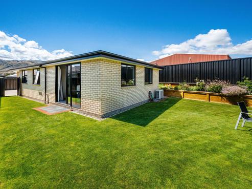 37 Smitham Drive, Cromwell