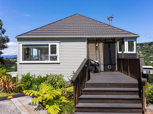 3B Chancellor Way, Crofton Downs