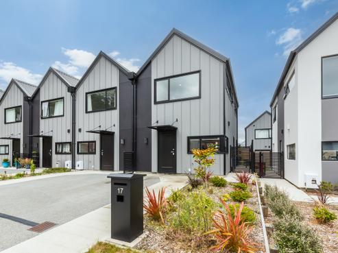 17 Doug Jensen Street, Trentham