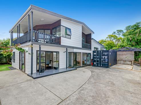 11 Brandon Road, Manly