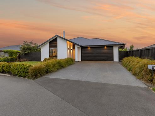 8 Carrington Close, Lincoln