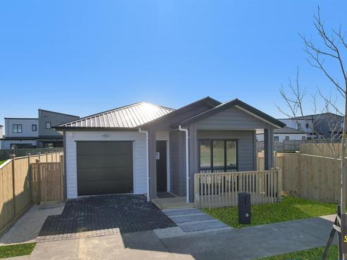 15 Huringa Road, Karaka