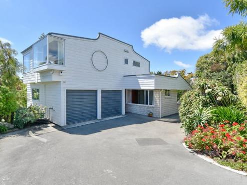 215A Mount Pleasant Road, Mount Pleasant