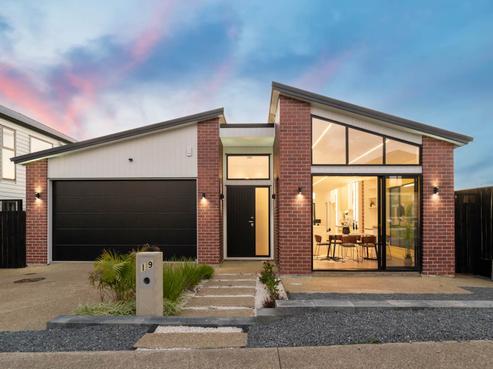 19 Seagreen Avenue, Rosehill