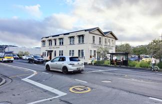 Refurbished Heritage Location with Profile