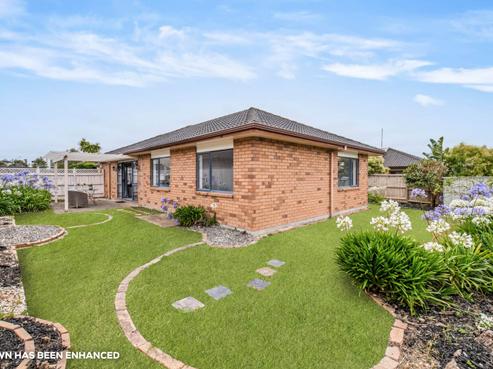 18 Ironstone Place, Randwick Park