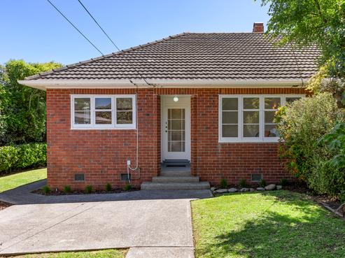34 Bankot Crescent, Ngaio