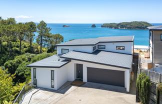 88 Grange Road, Hahei