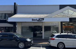 Retail on Busy Barton St