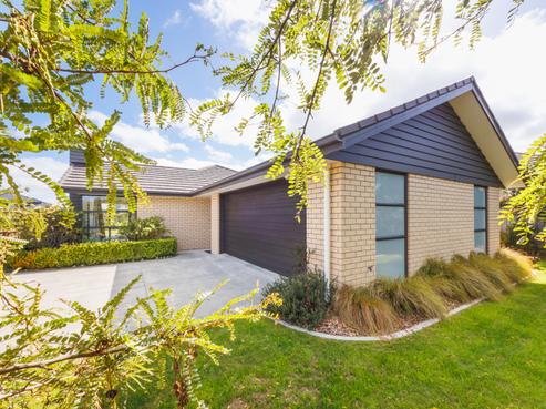 6 Monaco Grove, Fitzherbert