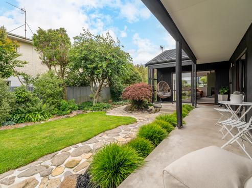 15 Mountain View Road, Glenwood