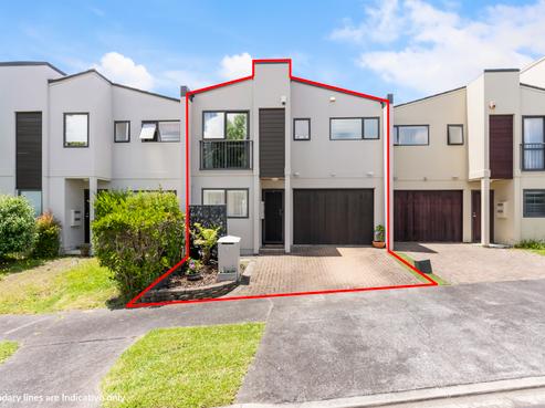 4 Puma Drive, Golflands