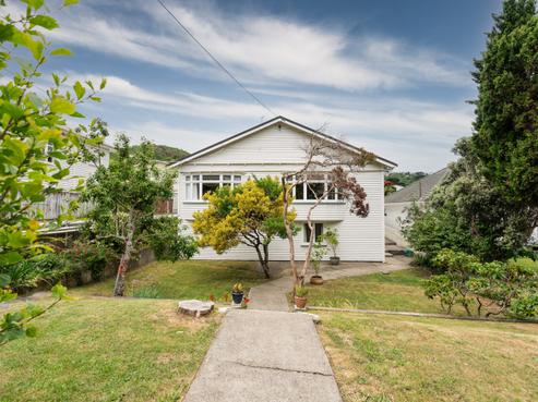 16 Manuka Street, Miramar