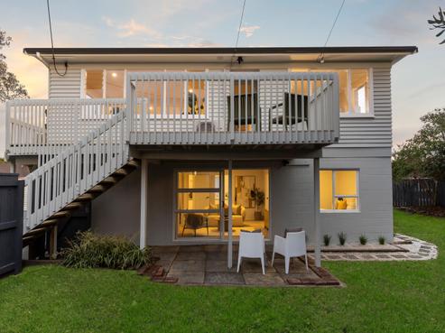 2/179A Birkdale Road, Birkdale